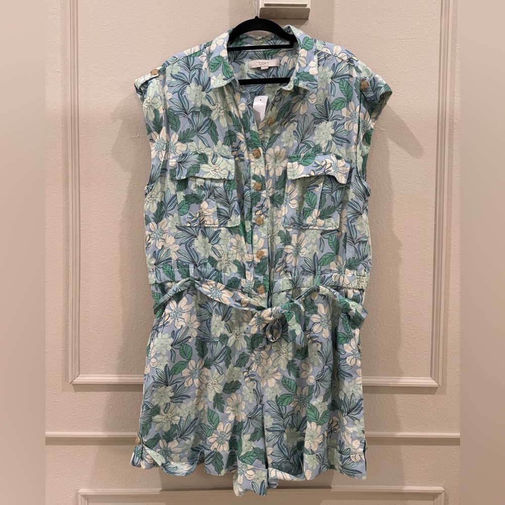 NWT LOFT Blue & Green Floral Tie-Waist shorts Romper size XXL